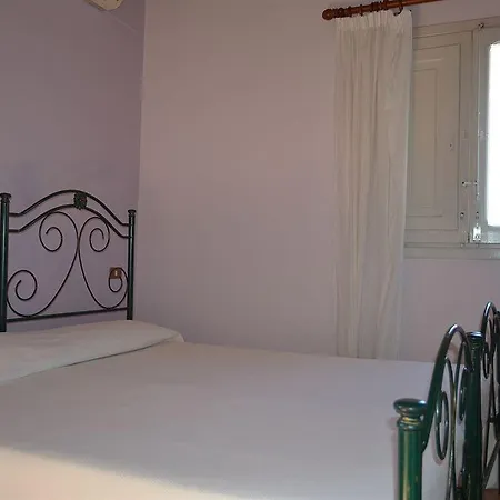 Ξενοδοχείο με διαμερίσματα Olimpo 2*